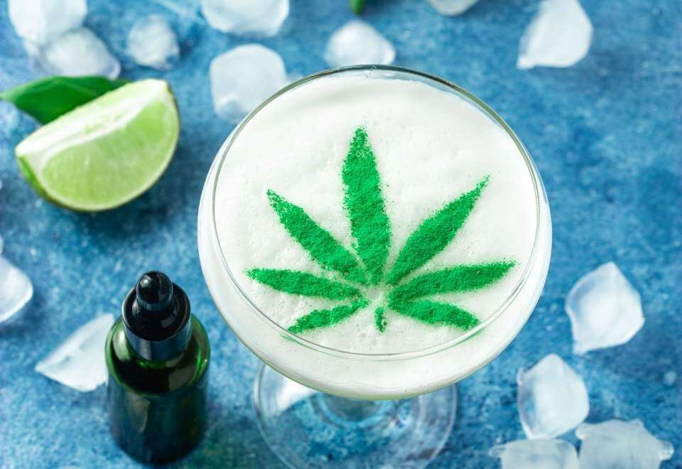 Drink with cannabis
